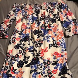 Size M dress
